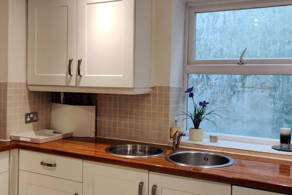 Extremely Well Located Seafront 1 Bedroom Apartment In Brighton Exterior foto